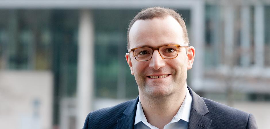 Jens Spahn Kandidiert Nicht Fur Den Cdu Vorsitz Sondern Unterstutzt Armin Laschet Der Mann Von Ubermorgen Holger Finn Eigentumlich Frei